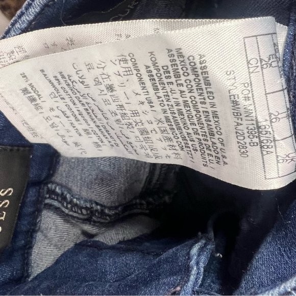 Guess curvy X jeans denim soft stretchy cute black logo on the back y2k cute - Picture 8 of 9